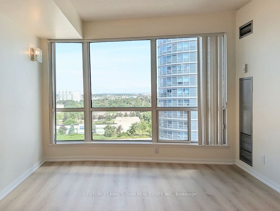 8 Lee Centre Drive 1701, Toronto, ON M1H 3H8 – photo 3