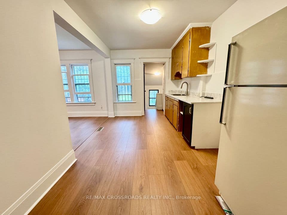 287 Greenwood Avenue, Toronto, ON M4L 2R6 – photo 3