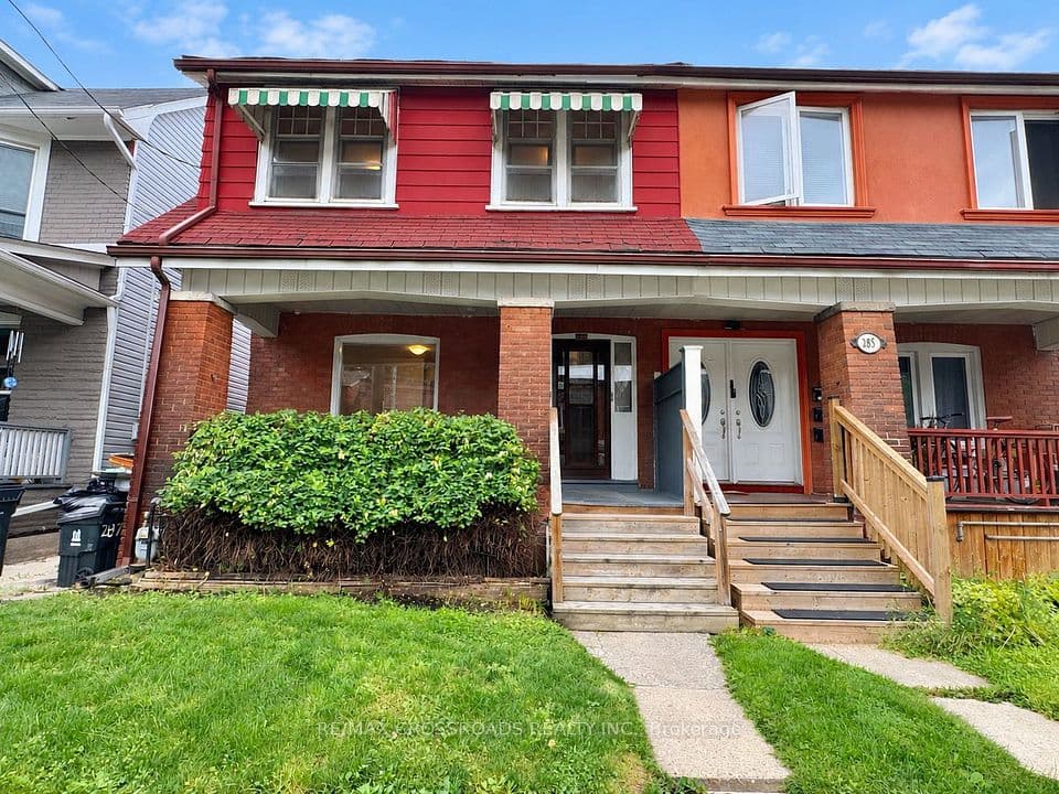 287 Greenwood Avenue, Toronto, ON M4L 2R6 – main photo