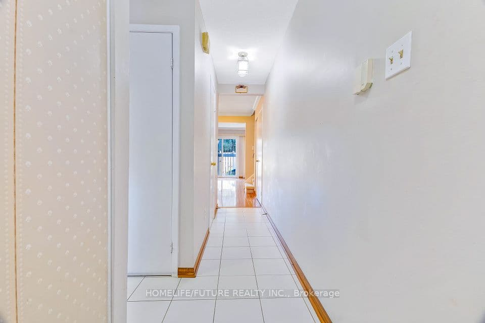 124 Dusay Place 174, Toronto, ON M1W 2N2 – photo 3