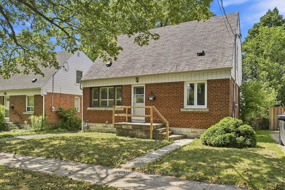 21 Eastgate Crescent, Toronto, ON M1L 1X1 – photo 2