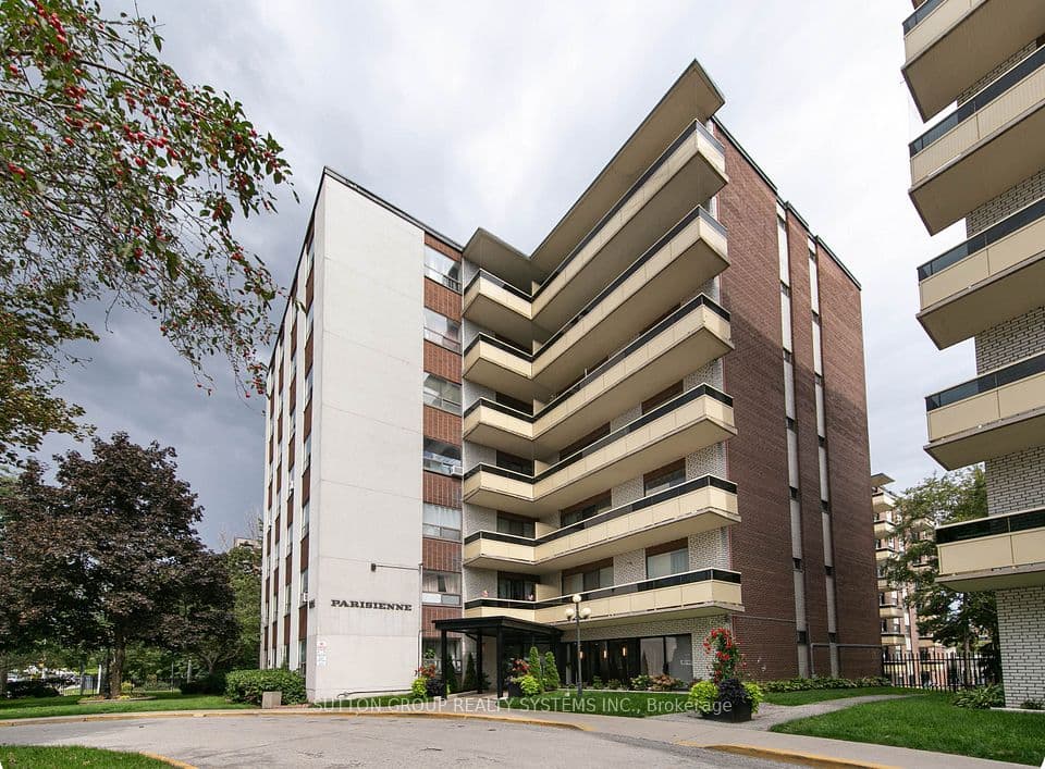 921 Midland Avenue 209, Toronto, ON M1K 4G2 – main photo