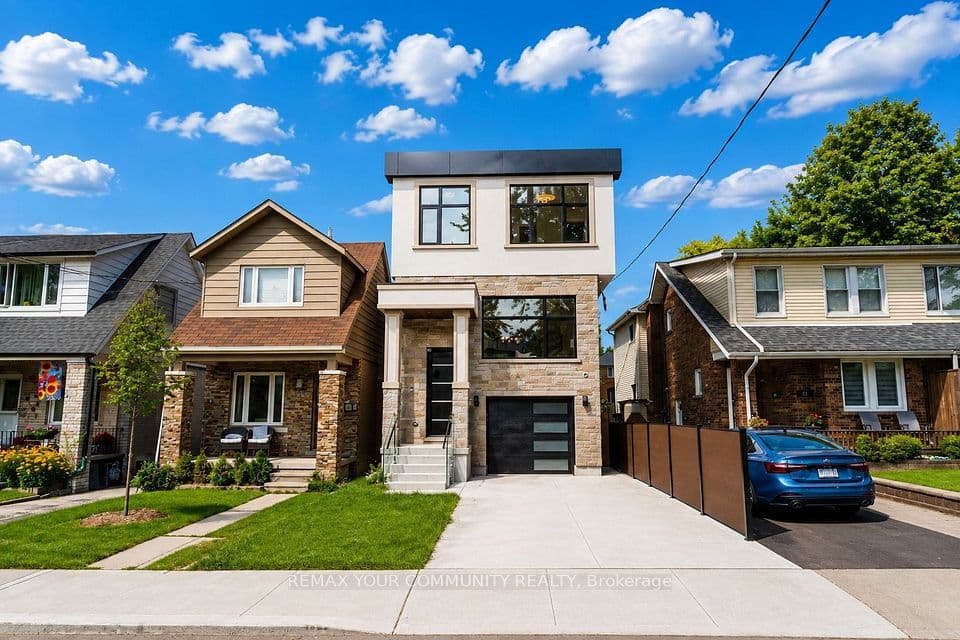 49 Wayland Avenue, Toronto, ON M4E 3C8 – photo 2