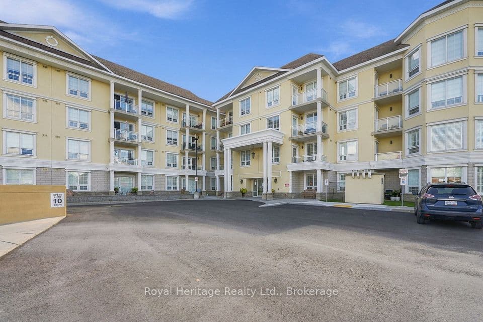 21 Brookhouse Drive 106, Clarington, ON L1B 0V4 – photo 3