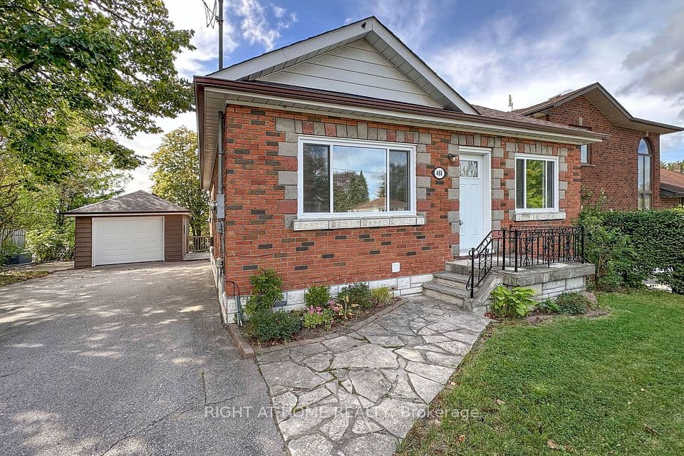 488 Cromwell Avenue, Oshawa, ON L1J 4V2 – photo 2