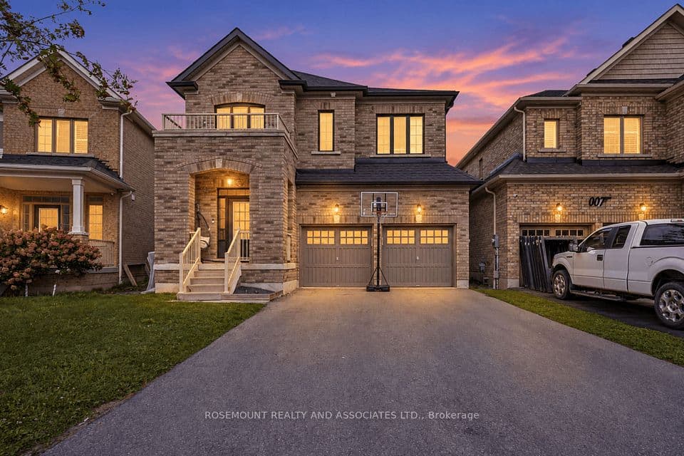 11 Albert Christie Street, Clarington, ON L1C 3K2 – main photo