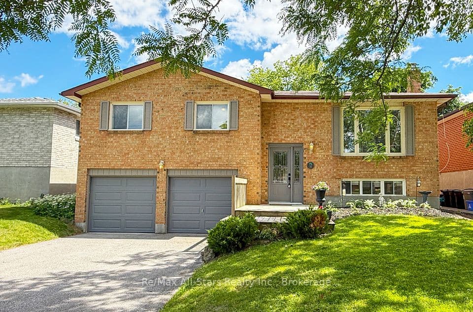 39 Applewood Crescent, Scugog, ON L9L 1G7 – main photo