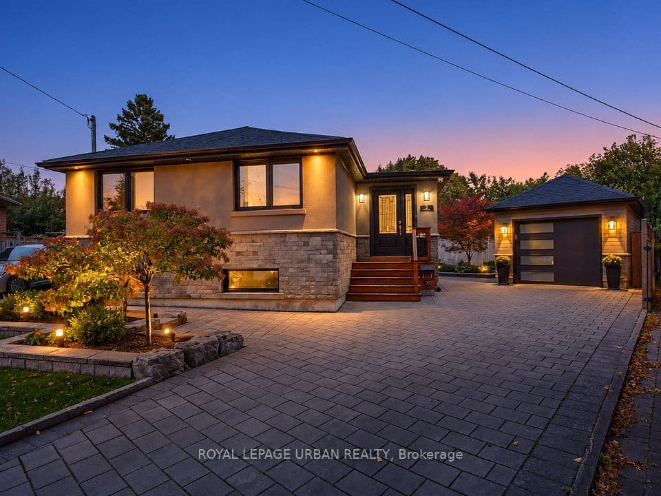 15 Samya Court, Toronto, ON M1R 2A4 – main photo