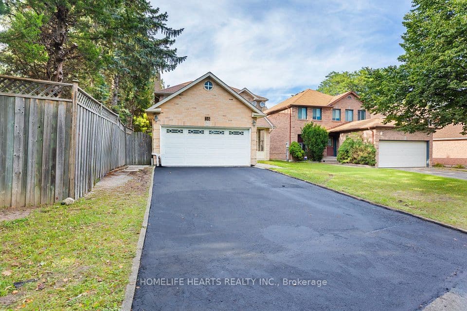 36 Lachlan Drive, Ajax, ON L1T 1N6 – photo 2