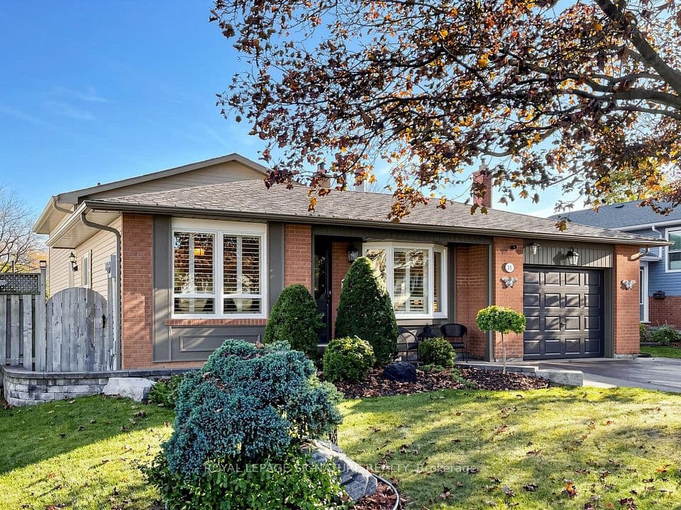 15 Guthrie Crescent, Whitby, ON L1P 1A6 – photo 2