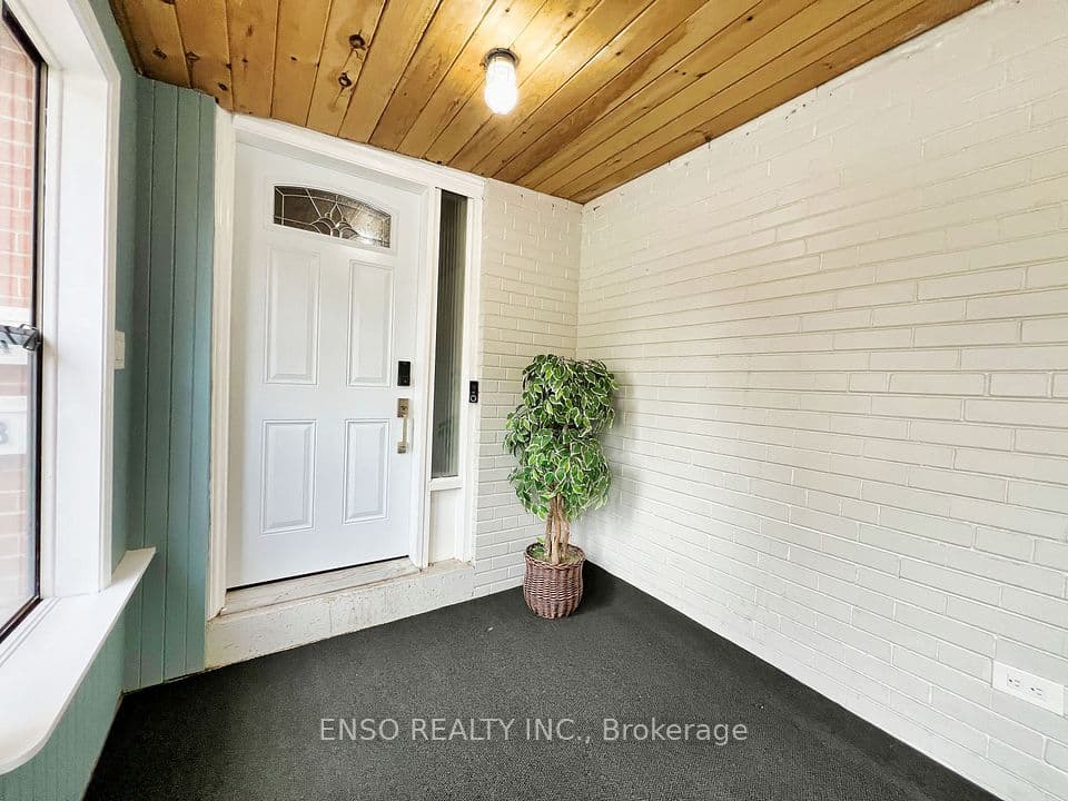 24 Gentry Crescent, Richmond Hill, ON L4C 2G9 – main photo