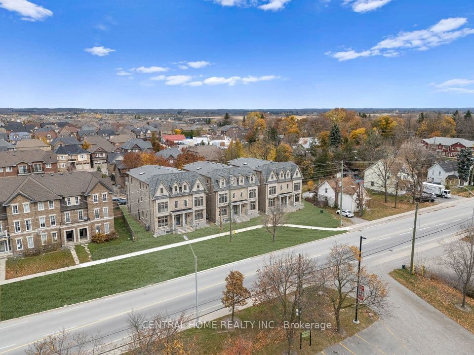 2946 Elgin Mills Road E, Markham, ON L6C 1K9 – main photo