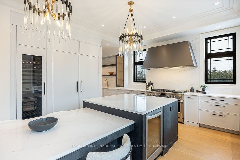 58 Fanning Mills Circle, Vaughan, ON L6A 4Y9 – photo 2