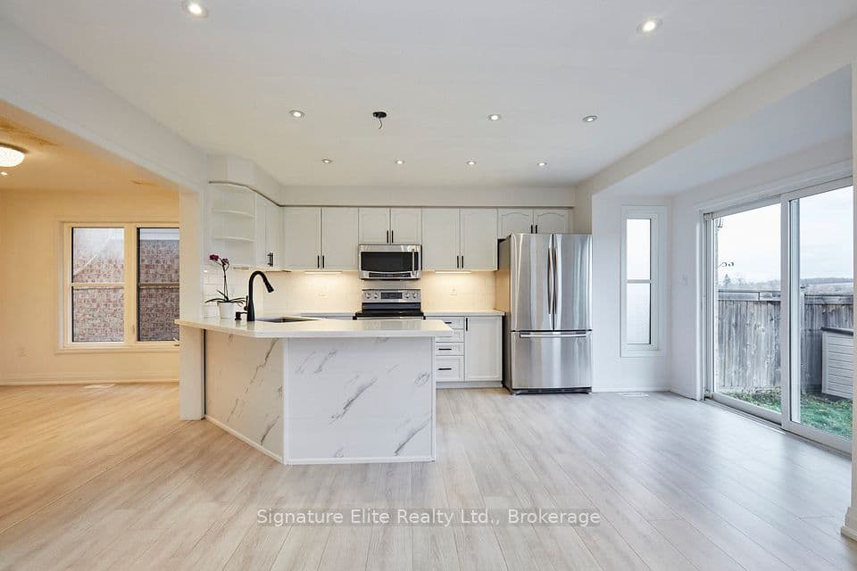 58 John W Taylor Avenue, New Tecumseth, ON L9R 0E1 – photo 2