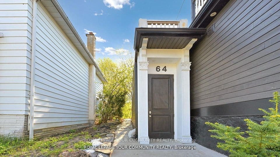 64 Machell Avenue, Aurora, ON L4G 2R7 – photo 3