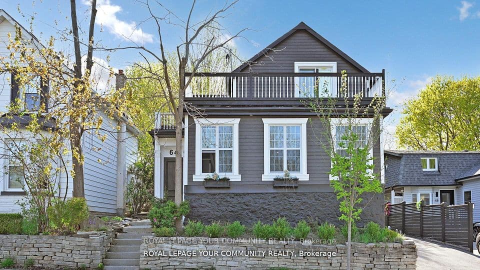 64 Machell Avenue, Aurora, ON L4G 2R7 – main photo