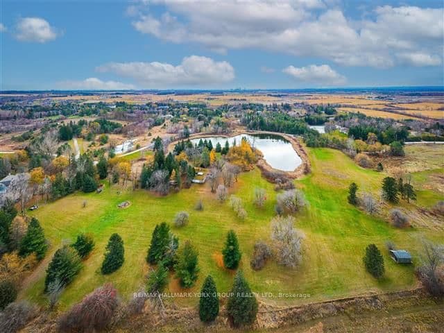 250 South Summit Farm Road, King, ON L7B 1J8 – main photo