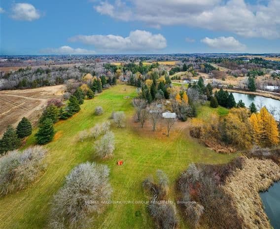 250 South Summit Farm Road, King, ON L7B 1J8 – photo 2