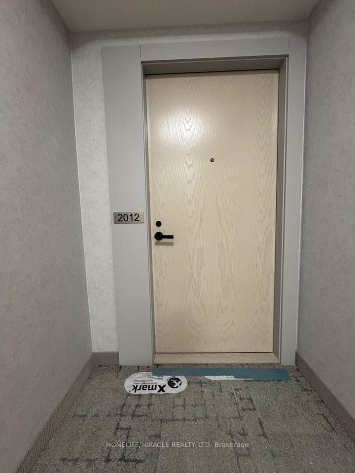 225 Commerce Street 2012, Vaughan, ON L4K 0P9 – main photo