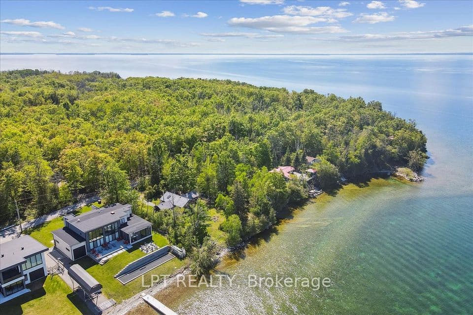 1689 Chief Joseph Snake Road, Georgina Islands, ON L0E 1R0 – main photo