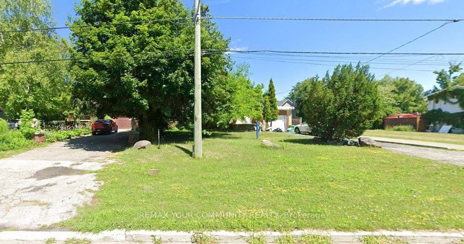 174/176 Weldrick Road W, Richmond Hill, ON L4C 3V1 – main photo
