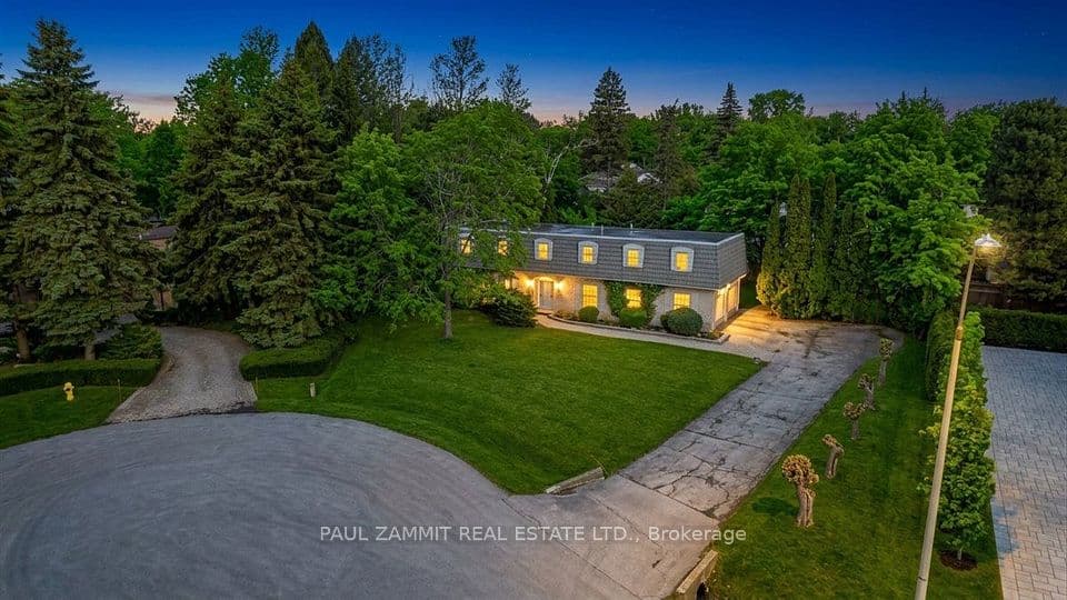 8 Lafayette Place, Markham, ON L3T 1G5 – main photo