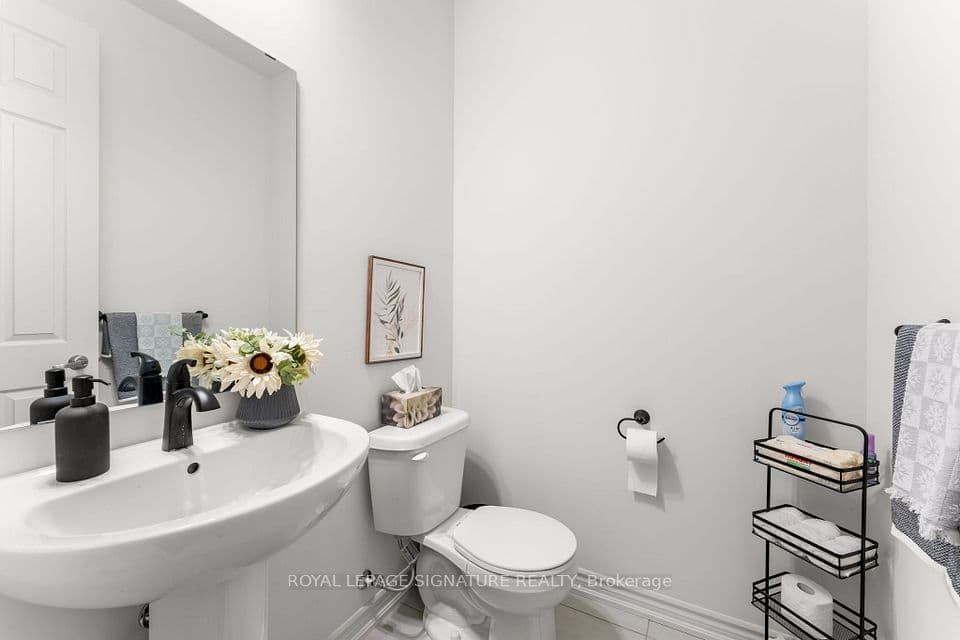 54 Sparrow Way, Adjala-Tosorontio, ON L0G 1W0 – photo 2
