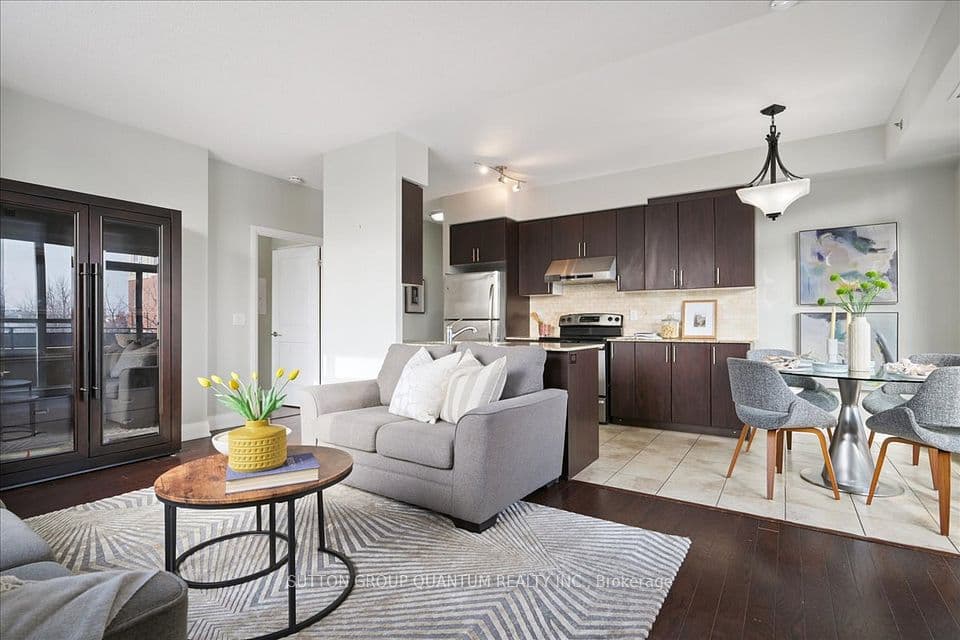 520 Steeles Avenue W 205, Vaughan, ON L4J 0H2 – photo 3