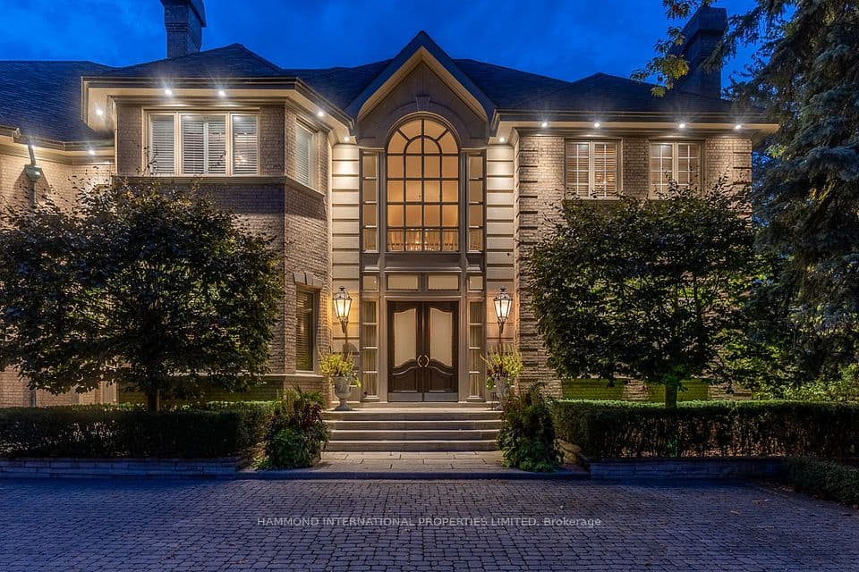48 Old Park Lane, Richmond Hill, ON L4B 2L3 – photo 2