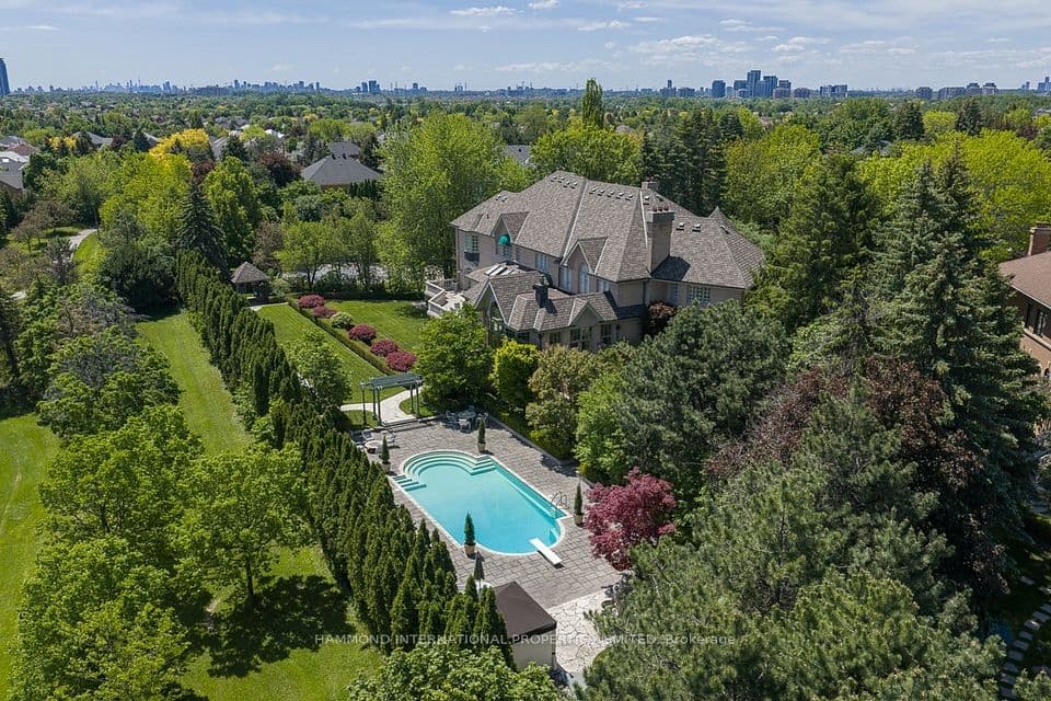 48 Old Park Lane, Richmond Hill, ON L4B 2L3 – photo 3