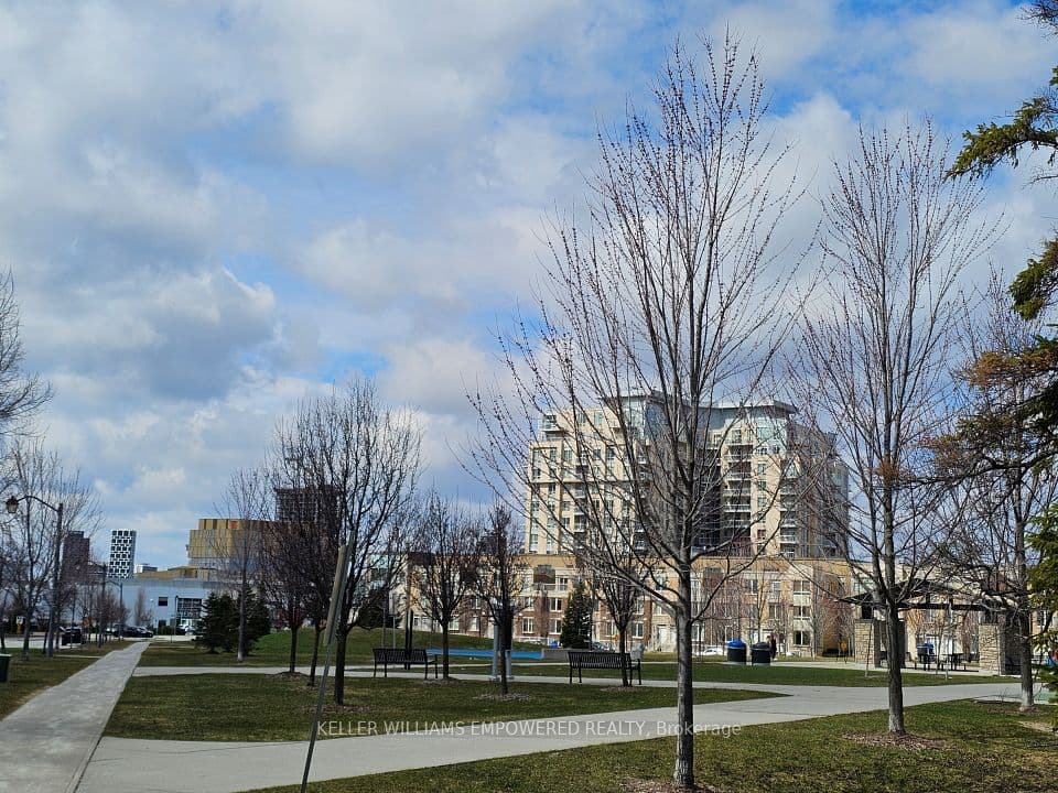 8323 Kennedy Road 120, Markham, ON L3R 5W7 – main photo