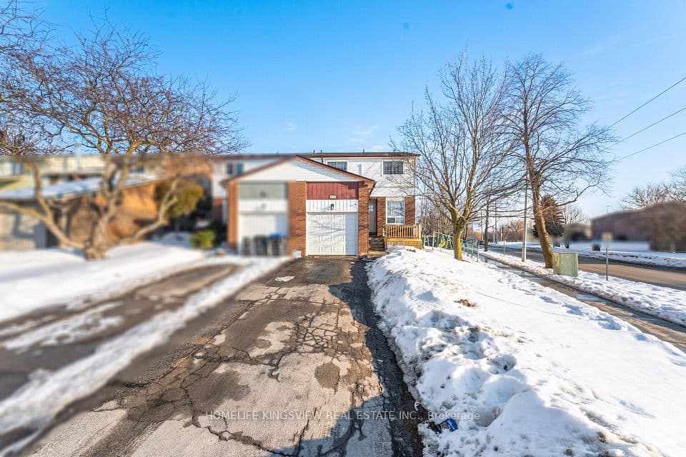 405 Maplegrove Avenue, Bradford West Gwillimbury, ON L3Z 1V8 – photo 3