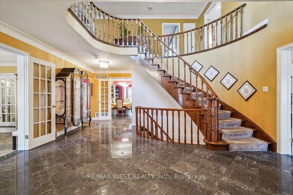 190 Sandys Drive, Vaughan, ON L4L 3E3 – photo 3