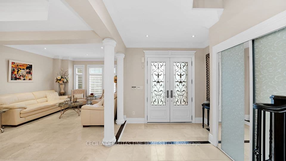 328 St. Urbain Drive, Vaughan, ON L4H 0M3 – photo 3