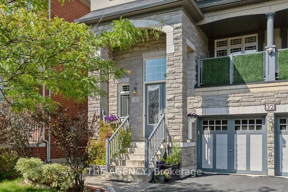 32 Timna Crescent, Vaughan, ON L6A 4L7 – photo 2