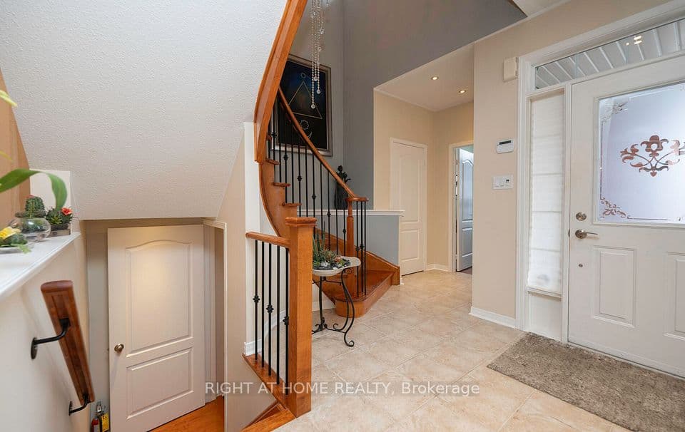 84 Verdi Road, Richmond Hill, ON L4E 4P6 – photo 3