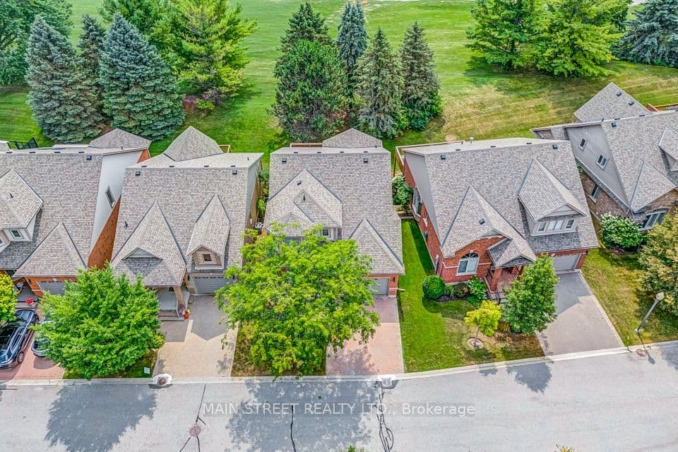40 Via Amici, New Tecumseth, ON L9R 2B4 – main photo