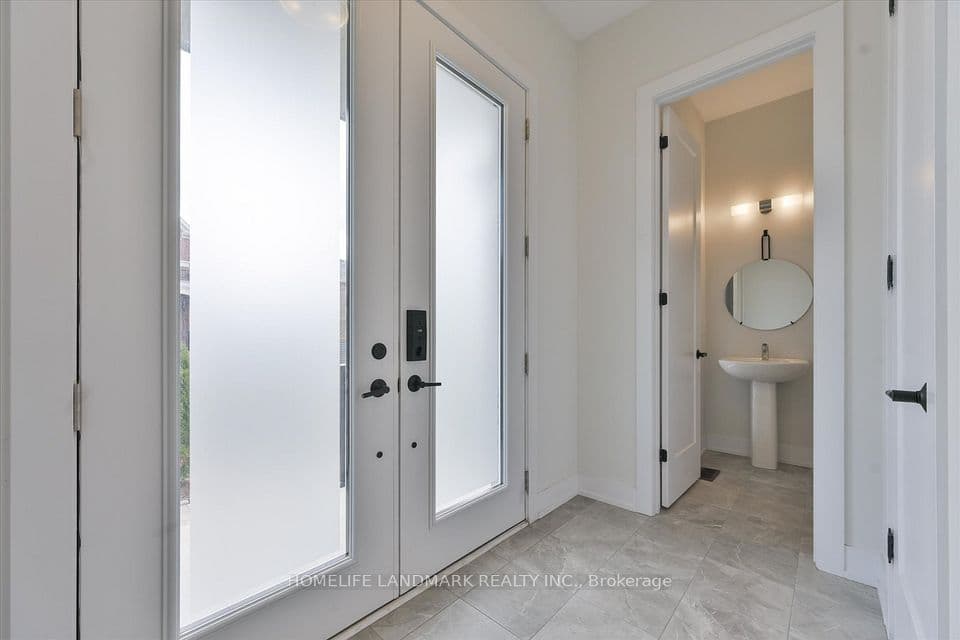 108 Pine Hill Crescent E, Aurora, ON L4G 3X9 – photo 3