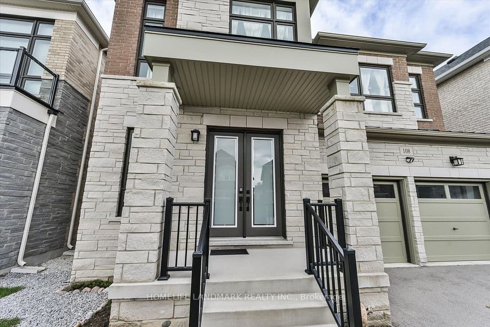 108 Pine Hill Crescent E, Aurora, ON L4G 3X9 – photo 2