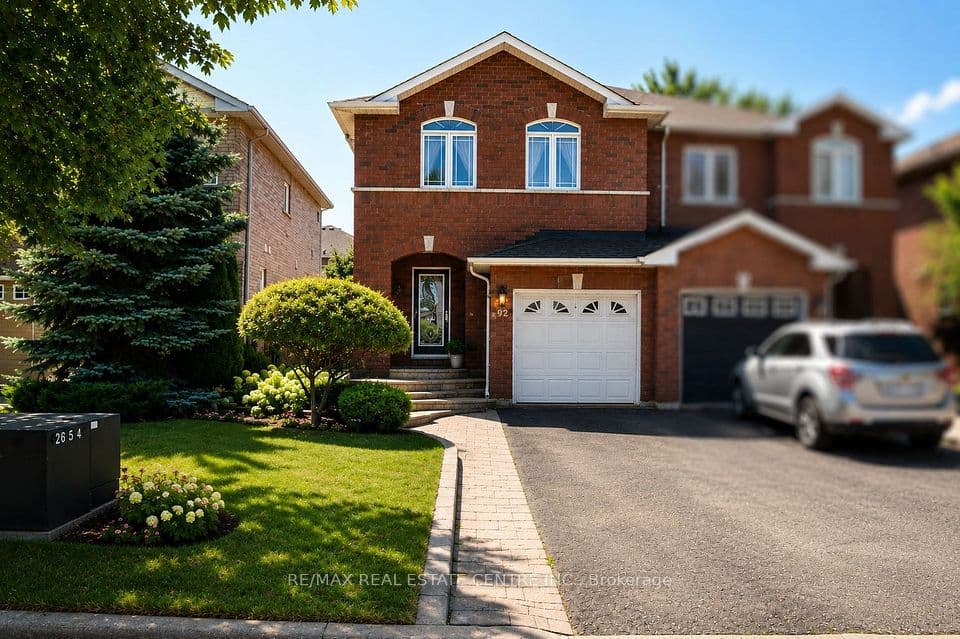 92 Blackthorn Drive, Vaughan, ON L6A 3N5 – photo 2