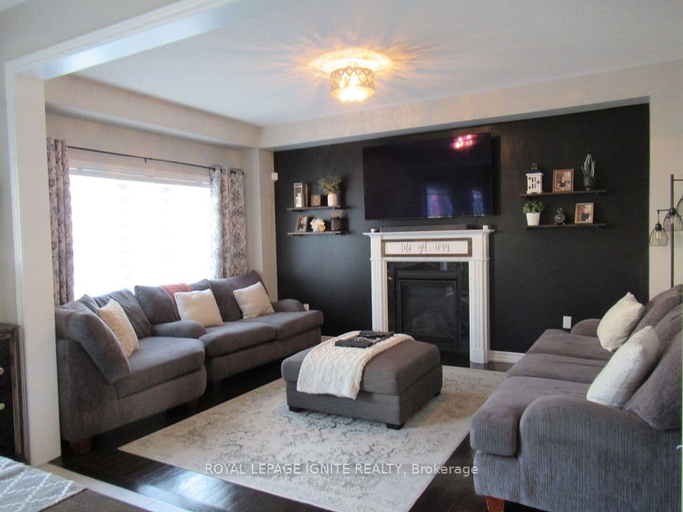 170 Gold Park Gate, Essa, ON L3W 0B4 – photo 3