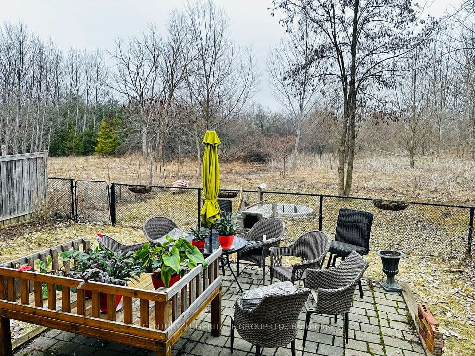 97 Maroon Drive, Richmond Hill, ON L4E 5B6 – photo 3