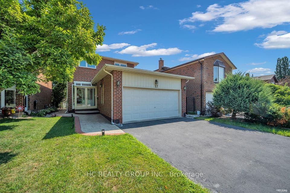 17 Pugsley Avenue, Richmond Hill, ON L4C 8B6 – photo 2