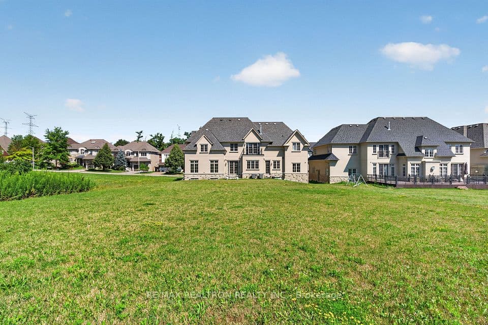 58 Wigston Place, Vaughan, ON L4J 8C6 – photo 3