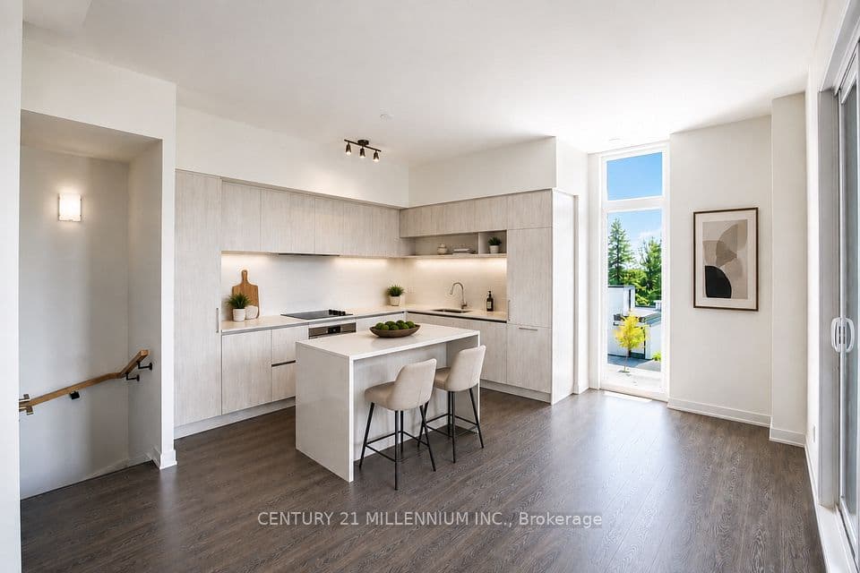 12 David Eyer Road 1103, Richmond Hill, ON L4S 0N3 – photo 3