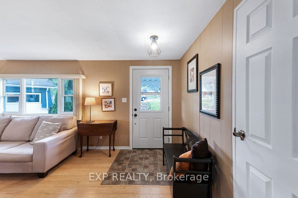 11 Hawthorne Drive, Innisfil, ON L9S 1P7 – photo 3