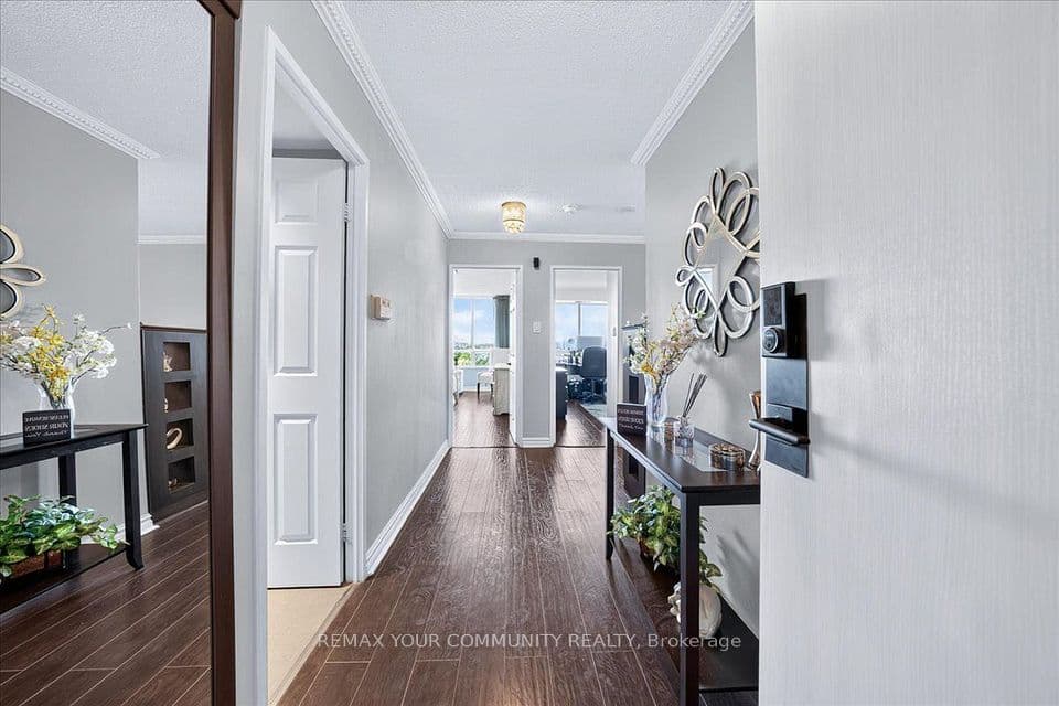 8501 Bayview Avenue 907, Richmond Hill, ON L4B 3J7 – photo 3