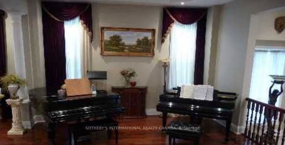 5 Helen Avenue, Vaughan, ON L4J 1J6 – photo 3