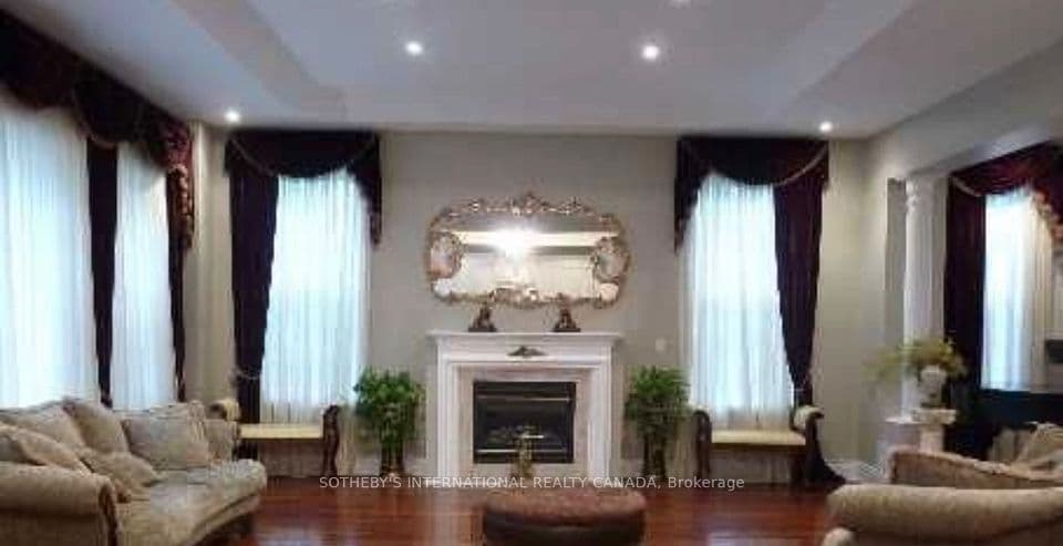 5 Helen Avenue, Vaughan, ON L4J 1J6 – photo 2
