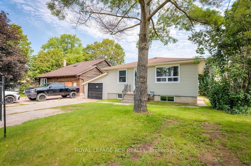 11 Jacksons Point Avenue, Georgina, ON L0E 1L0 – photo 2